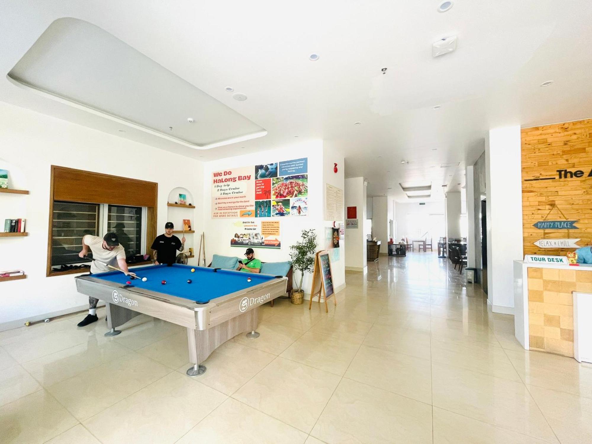 The Light Hostel Hạ Long Extérieur photo