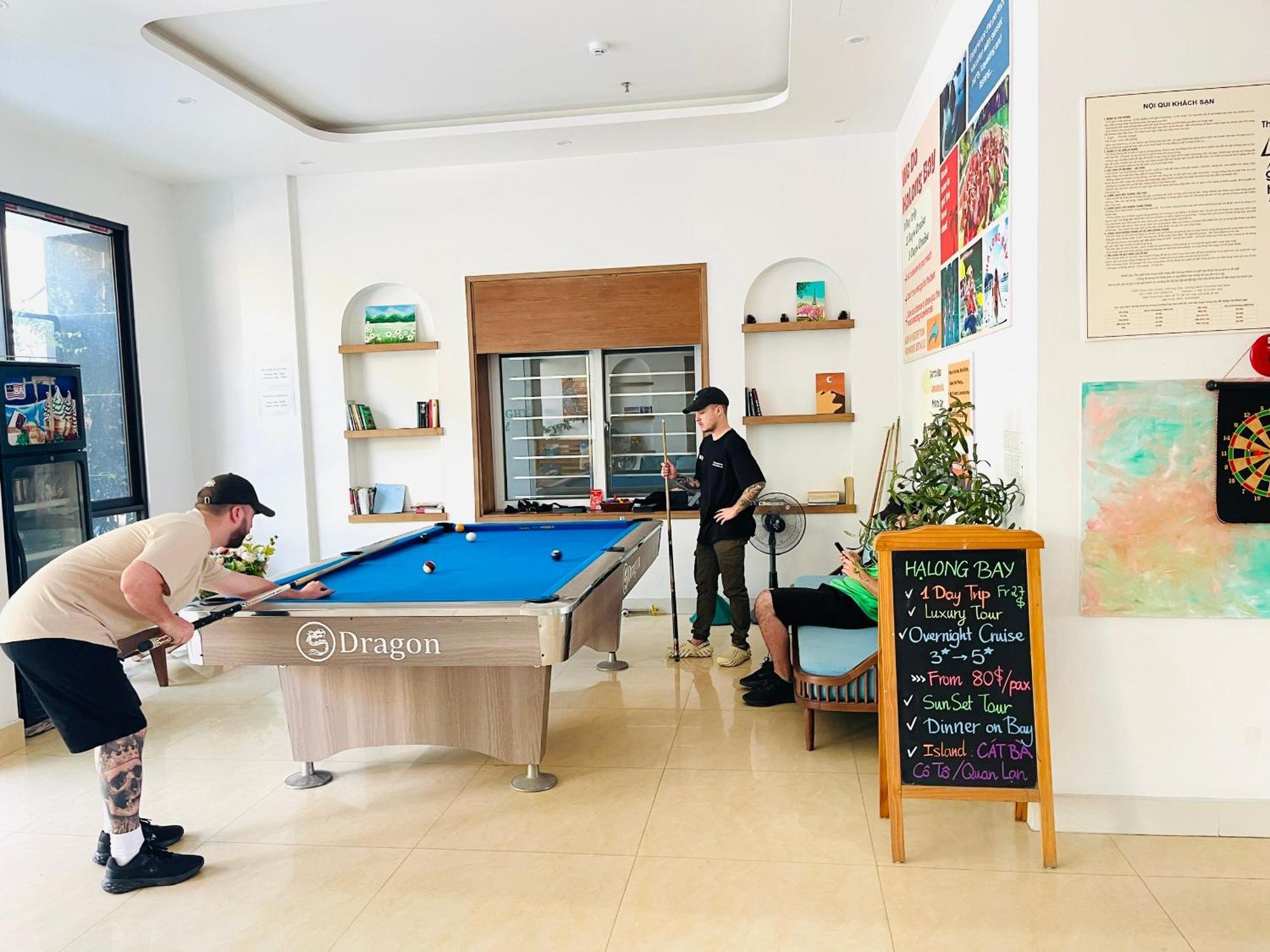 The Light Hostel Hạ Long Extérieur photo