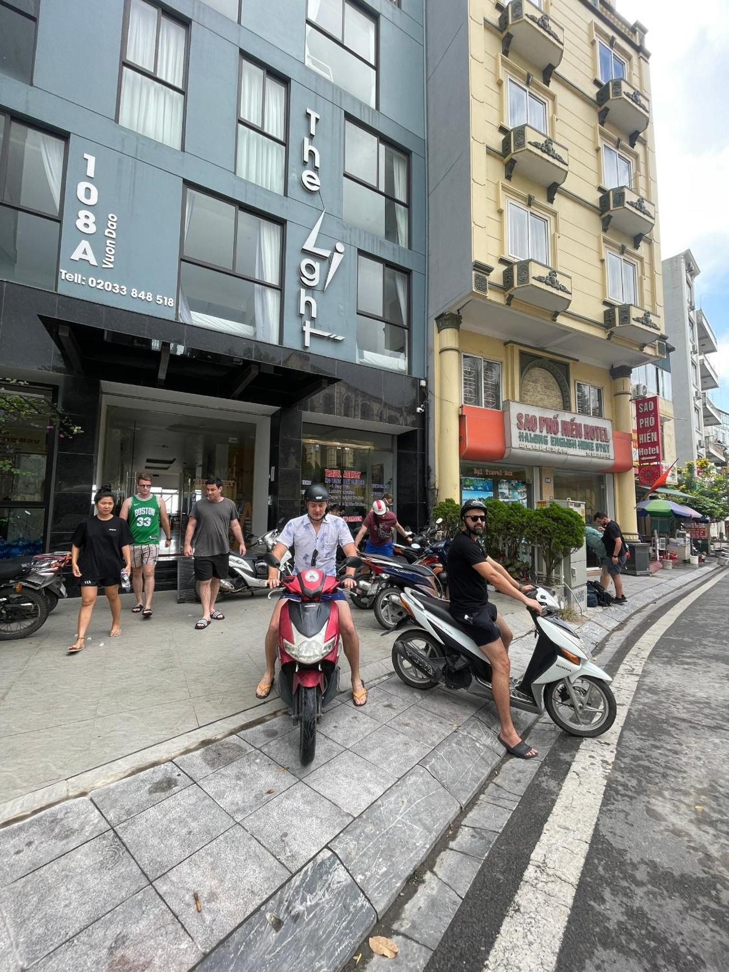 The Light Hostel Hạ Long Extérieur photo